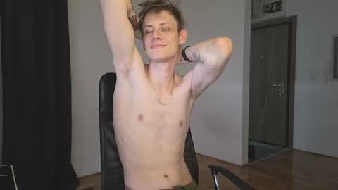    online show from 12.04.25