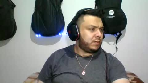 lion kennedy independent model moderator online show from 10.21.25