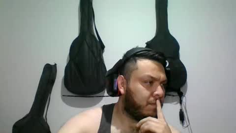 lion kennedy independent model moderator online show from 11.01.25