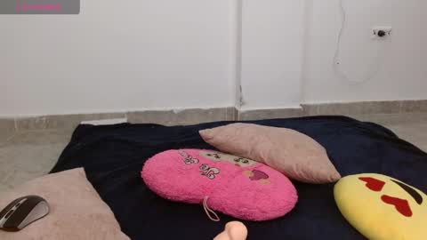 Anny  online show from 04.10.26