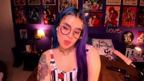 Snapshot of anny_cross chatting on 12.12.24      Paty     online show from 12.12.24