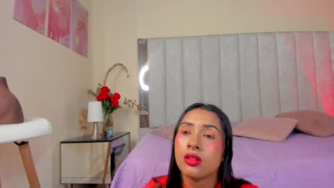Snapshot of anny_kiut chatting on 05.27.26 ANNY online show from 05.27.26