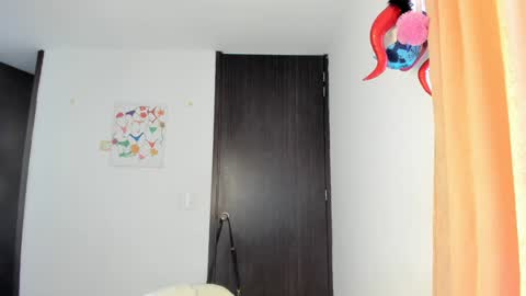 Issabela online show from 12.05.24