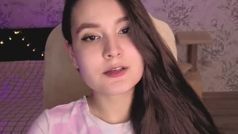 Snapshot of anny_shine chatting on 06.09.26 Annie online show from 06.09.26
