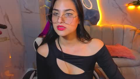 Snapshot of anny_star_tx chatting on 05.19.26 Live 1500am 2100pm COLOMBIAN HOUR online show from 05.19.26