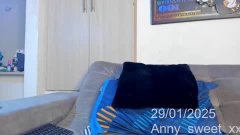 BABY ANNY   INSTAGRAM Annycutie20 online show from 01.29.25
