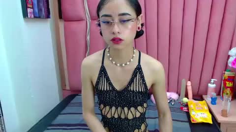 Anny online show from 01.23.25