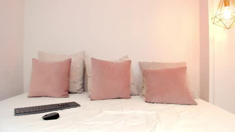 Anny  online show from 03.05.25