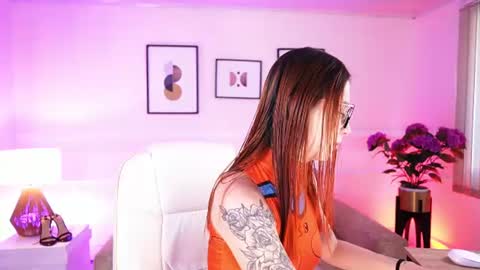 Snapshot of annybuny chatting on 07.10.26 Ana online show from 07.10.26