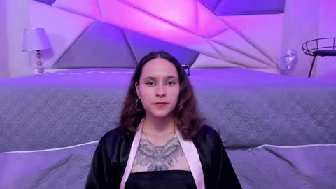 AnnyT online show from 01.12.25