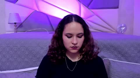 AnnyT online show from 02.08.25