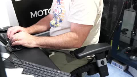 D online show from 10.03.25