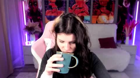 Anora online show from 11.27.25