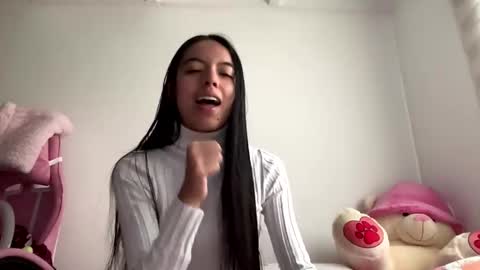 Snapshot of anotella_aa chatting on 01.09.26 anotella_aa online show from 01.09.26