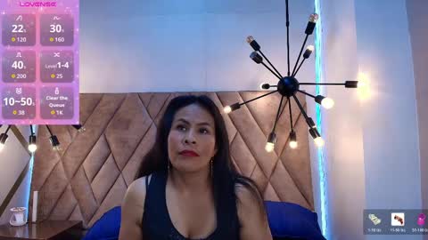 Snapshot of anthonelaa__ chatting on 05.01.26 Anthonelaa online show from 05.01.26