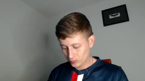 Snapshot of anthonnymorrison chatting on 12.18.24 leon online show from 12.18.24