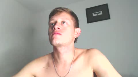 Snapshot of anthonnymorrison chatting on 12.29.24 leon online show from 12.29.24
