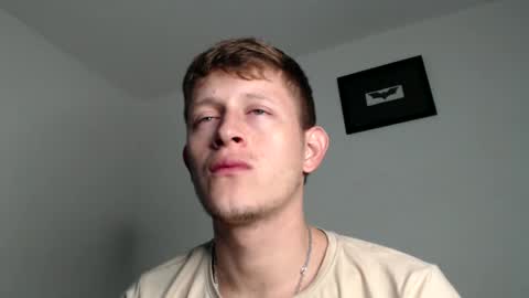 Snapshot of anthonnymorrison chatting on 12.29.24 leon online show from 12.29.24