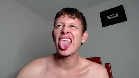 Snapshot of anthonnymorrison chatting on 01.18.25 leon online show from 01.18.25