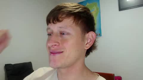Snapshot of anthonnymorrison chatting on 02.21.25 leon online show from 02.21.25