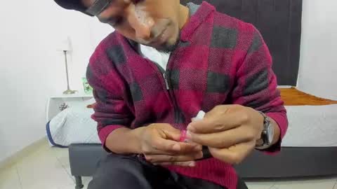       online show from 01.11.25