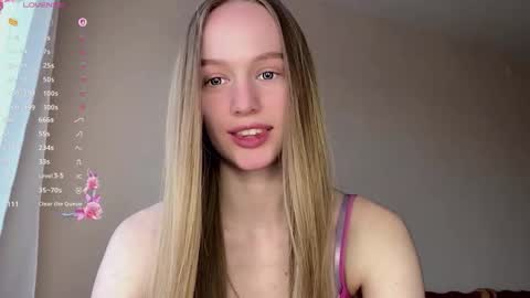 Snapshot of antionettepulgarin chatting on 03.21.26 Viktoria online show from 03.21.26