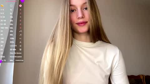 Snapshot of antionettepulgarin chatting on 03.27.26 Viktoria online show from 03.27.26
