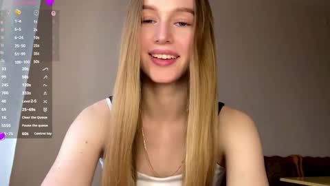 Snapshot of antionettepulgarin chatting on 04.09.26 Viktoria online show from 04.09.26