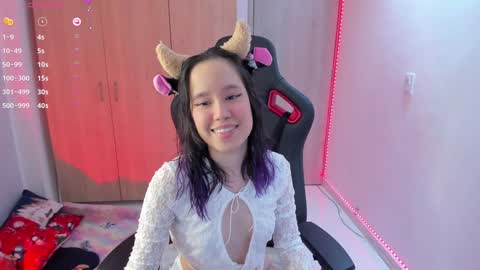 Snapshot of anto_sweet18 chatting on 12.27.24 My birthday is on december 2nd surprise me with a gift from my amazonlist online show from 12.27.24