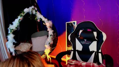 Antonella online show from 12.23.25