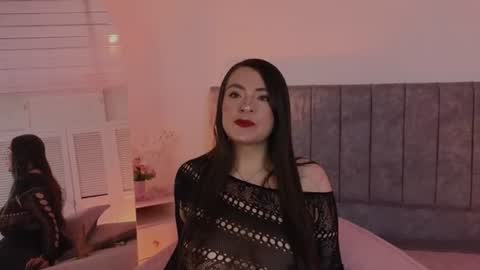 Snapshot of antonella_1998_ chatting on 06.09.26 Antonella online show from 06.09.26