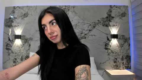 Antonella online show from 03.12.25