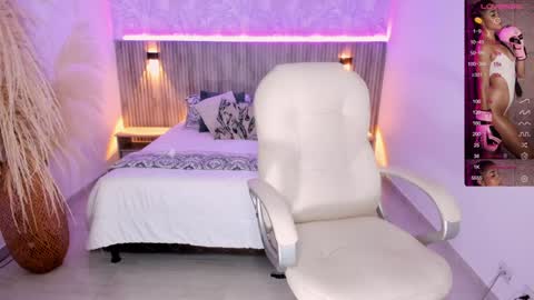  Antonella Grayy  online show from 02.03.25