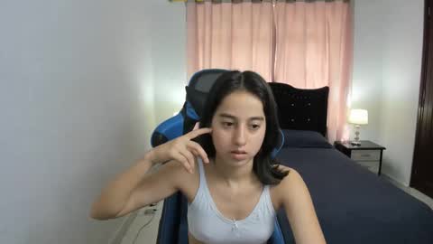  Antonella  online show from 11.03.25