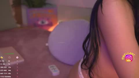 Nell. online show from 02.19.25