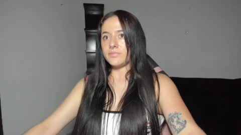 Snapshot of antonella_naughty1 chatting on 06.30.26 antonella online show from 06.30.26