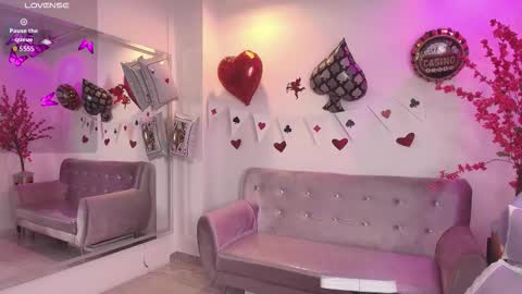 Snapshot of antonella_wiild chatting on 02.28.26 Antonella online show from 02.28.26