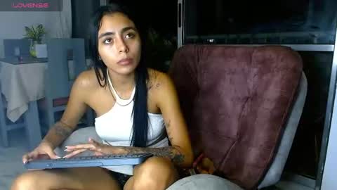 Snapshot of antonellaandnoah chatting on 06.17.26 AntonellaAndNoah online show from 06.17.26