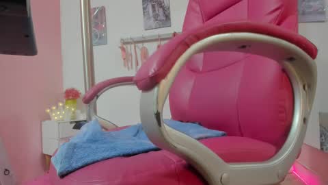 ANTONELLA online show from 01.28.25