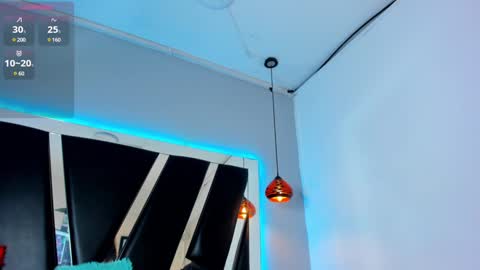 A N T O N E L L E  online show from 01.28.25