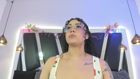 A N T O N E L L E  online show from 01.13.26