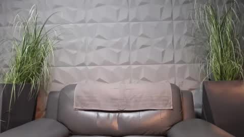 HI My name is Antonio online show from 12.30.24