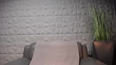 HI My name is Antonio online show from 03.07.25