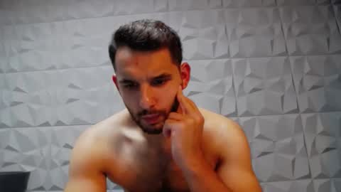 HI My name is Antonio online show from 09.14.25