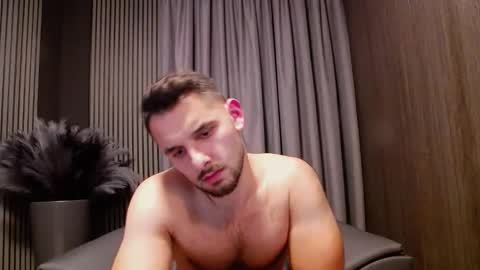 HI My name is Antonio online show from 11.16.25