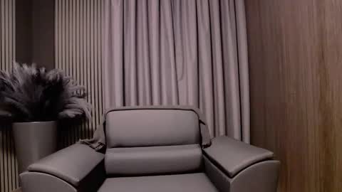 HI My name is Antonio online show from 11.30.25