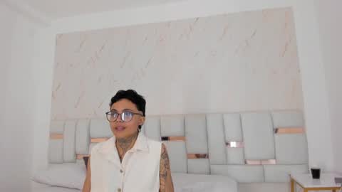 antony_d_ossa online show from 04.12.26