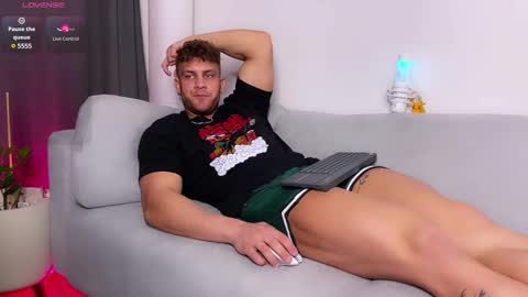 Snapshot of antray_misti chatting on 02.27.25 Adam 24 online show from 02.27.25