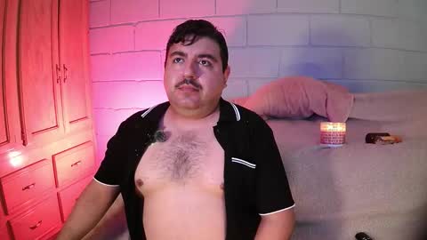 Snapshot of anuarfox chatting on 02.14.26 AnuarFox online show from 02.14.26