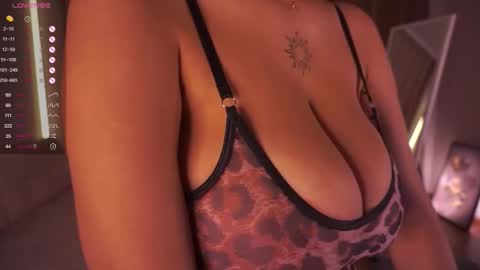  Sunday - start 0400 PM GMT -4 online show from 09.26.25